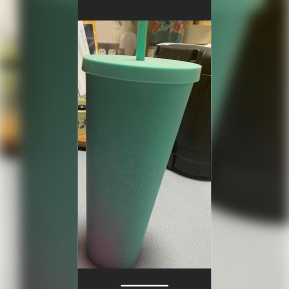 Other - DO NOT BUY/ looking for Teal matte acrylic